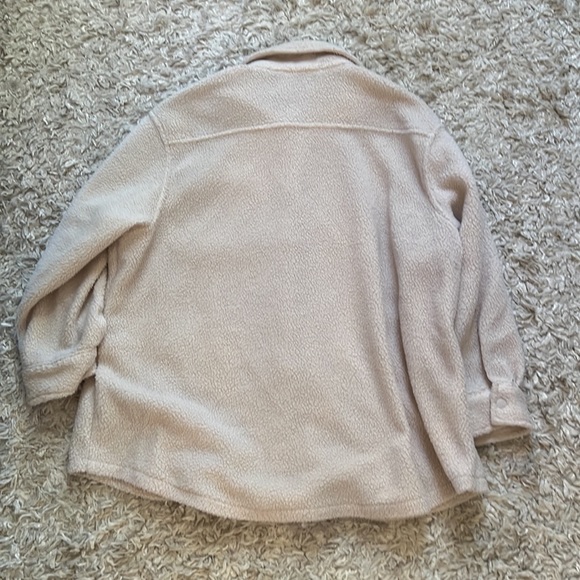 ASOS Shacket - Picture 2 of 5